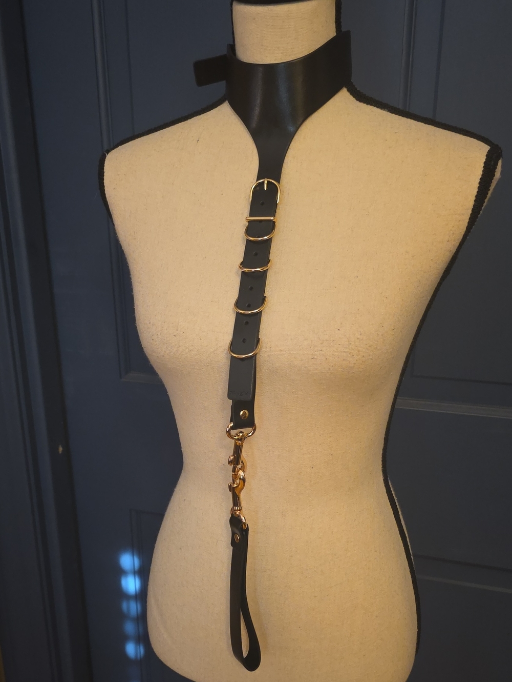 NWT Honey Birdette Black & Gold Vegan Harness Long Collar & Detachable Handle